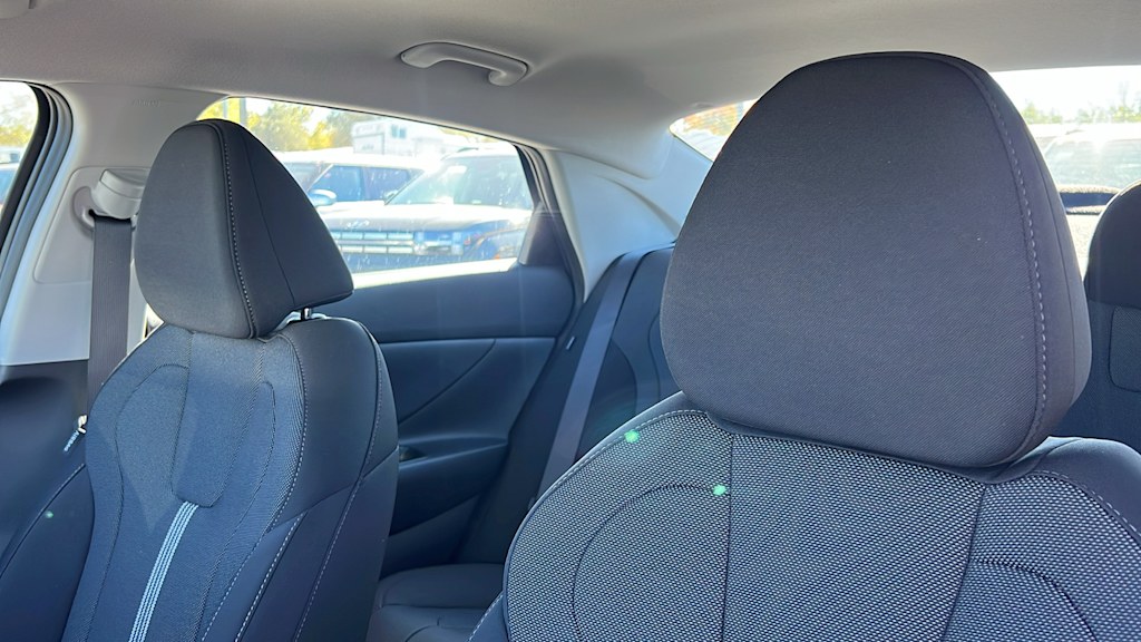 Thumbnail: 2026 Hyundai Elantra - 10