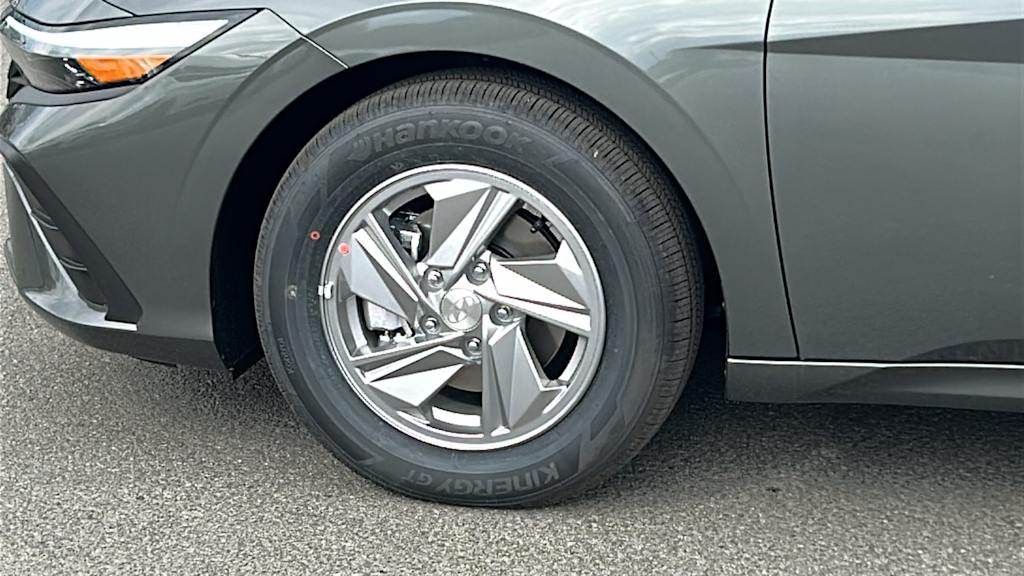 Thumbnail: 2026 Hyundai Elantra - 7