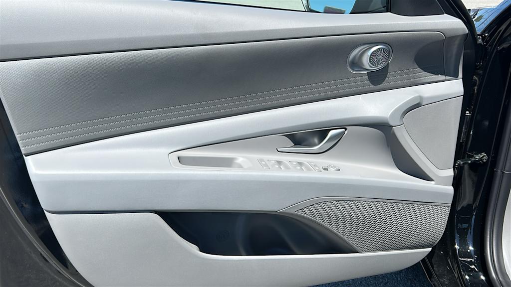 Thumbnail: 2026 Hyundai Elantra - 29