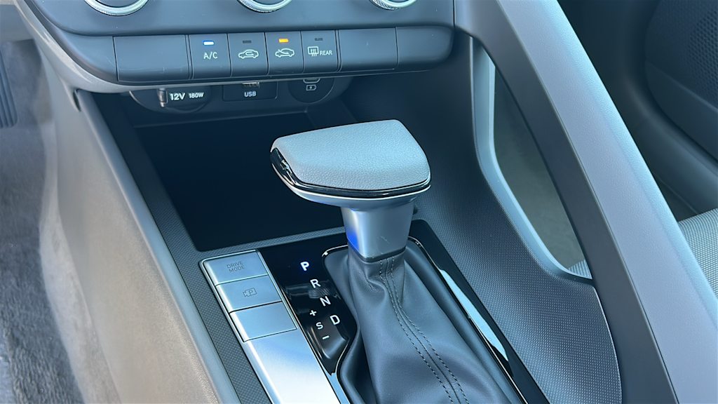 Thumbnail: 2026 Hyundai Elantra - 15