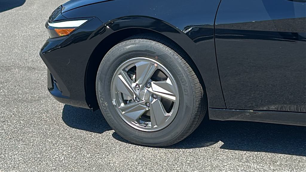 Thumbnail: 2026 Hyundai Elantra - 8
