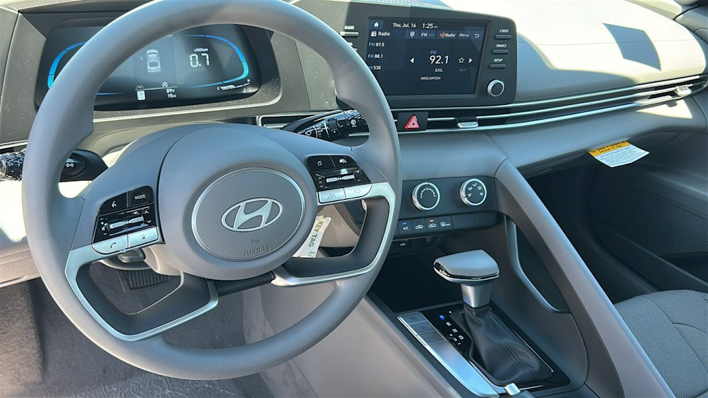 Thumbnail: 2026 Hyundai Elantra - 2