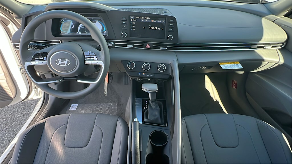 Thumbnail: 2026 Hyundai Elantra - 13