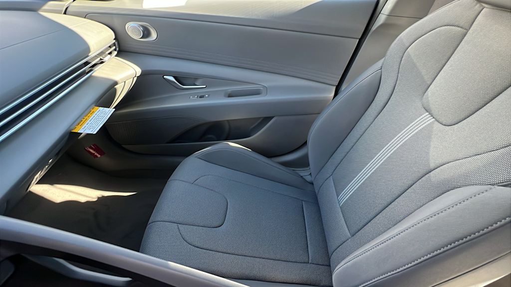Thumbnail: 2026 Hyundai Elantra - 11