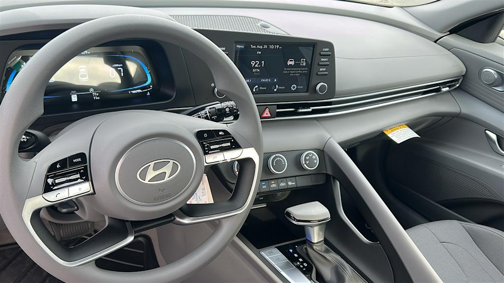Thumbnail: 2026 Hyundai Elantra - 2