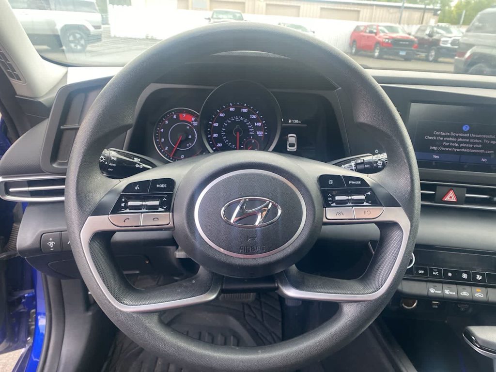 Thumbnail: 2023 Hyundai Elantra - 8