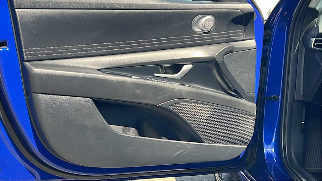 Thumbnail: 2023 Hyundai Elantra - 29