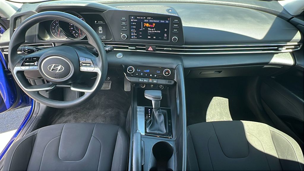 Thumbnail: 2023 Hyundai Elantra - 13