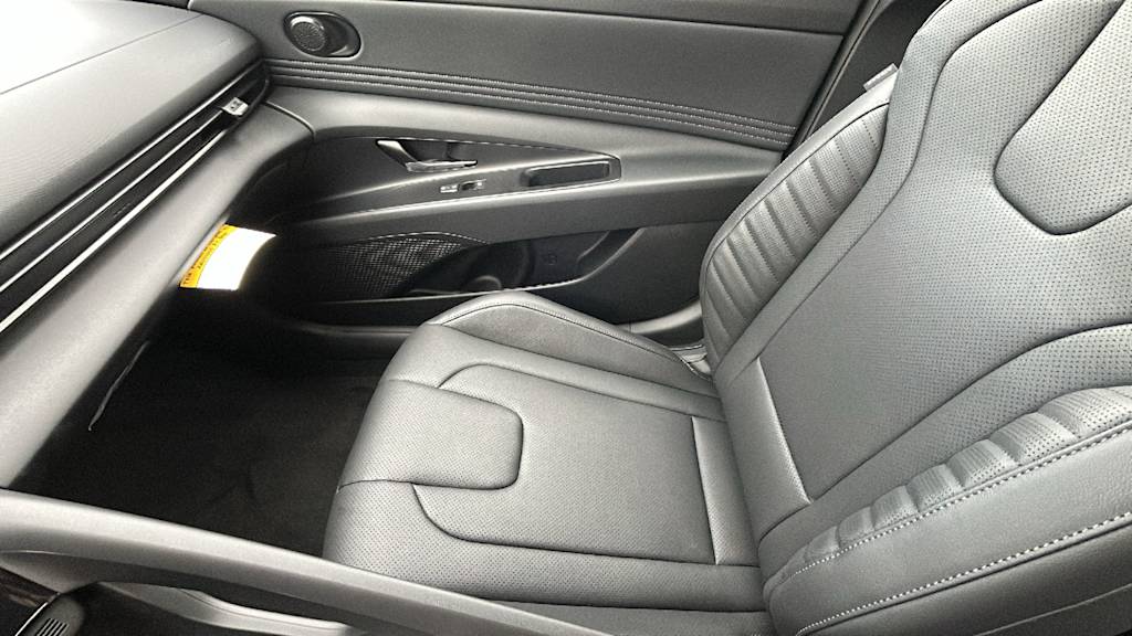 Thumbnail: 2026 Hyundai Elantra - 9