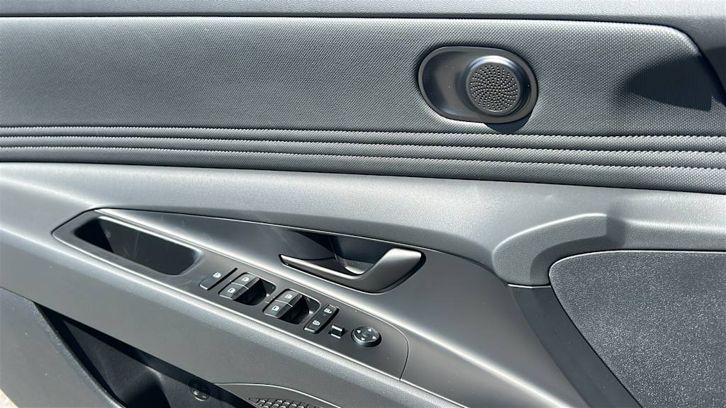 Thumbnail: 2026 Hyundai Elantra - 26