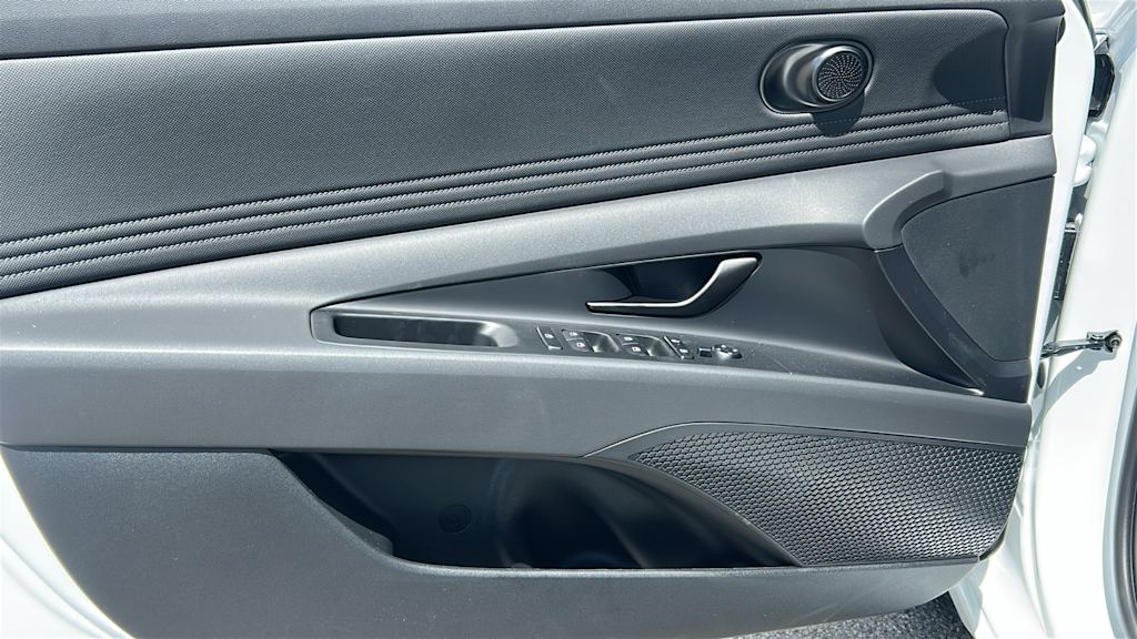 Thumbnail: 2026 Hyundai Elantra - 27