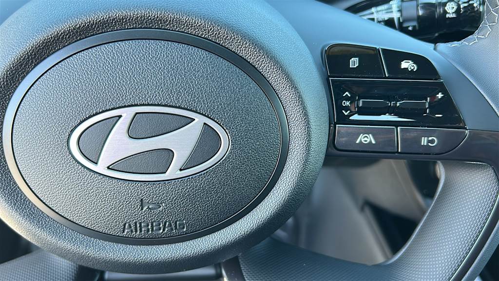 Thumbnail: 2026 Hyundai Elantra - 25