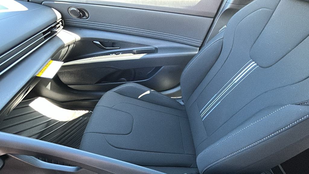 Thumbnail: 2026 Hyundai Elantra - 9