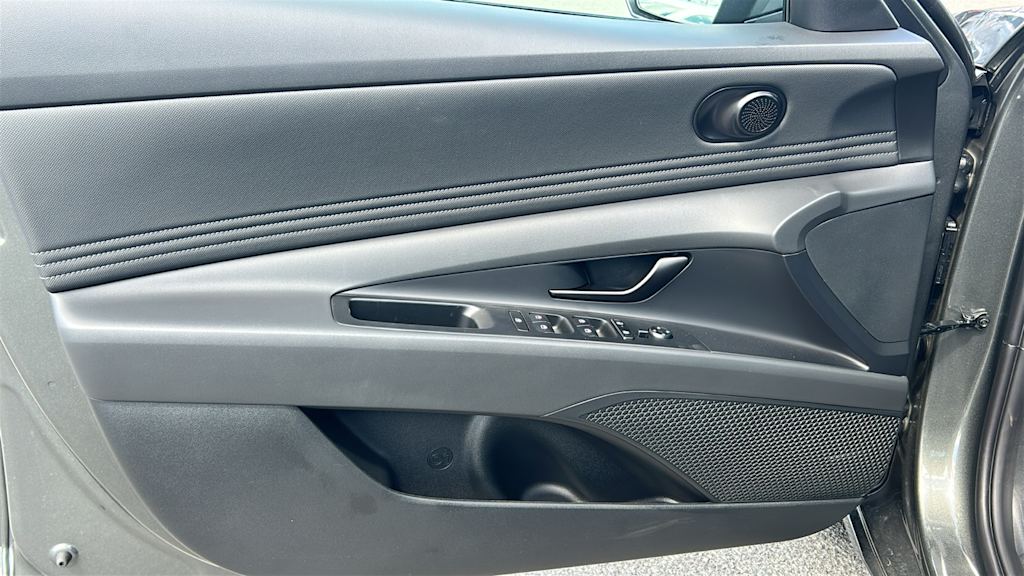 Thumbnail: 2026 Hyundai Elantra - 27