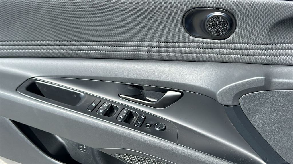 Thumbnail: 2026 Hyundai Elantra - 7
