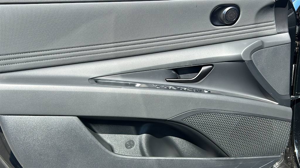 Thumbnail: 2026 Hyundai Elantra - 27