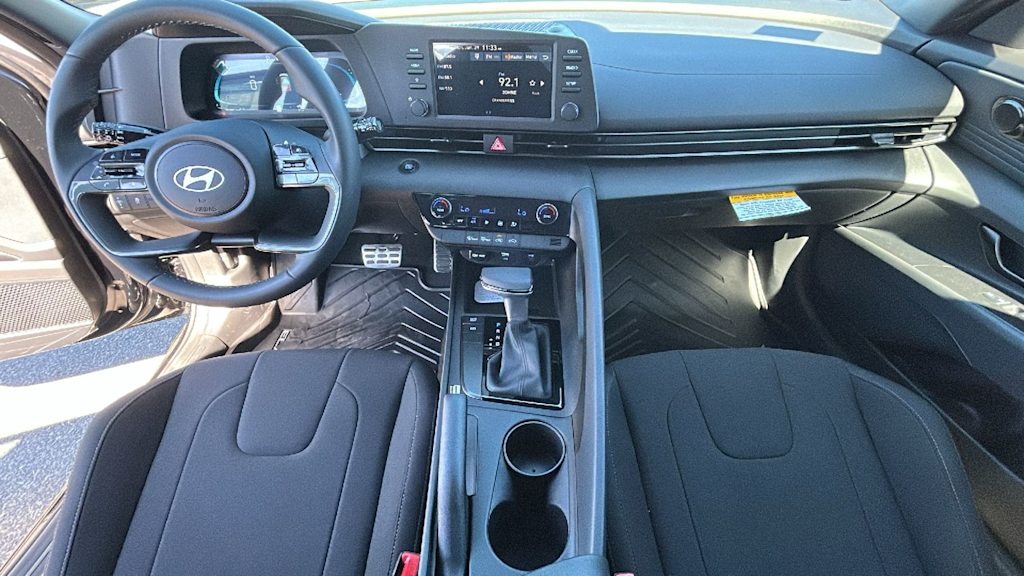 Thumbnail: 2026 Hyundai Elantra - 12