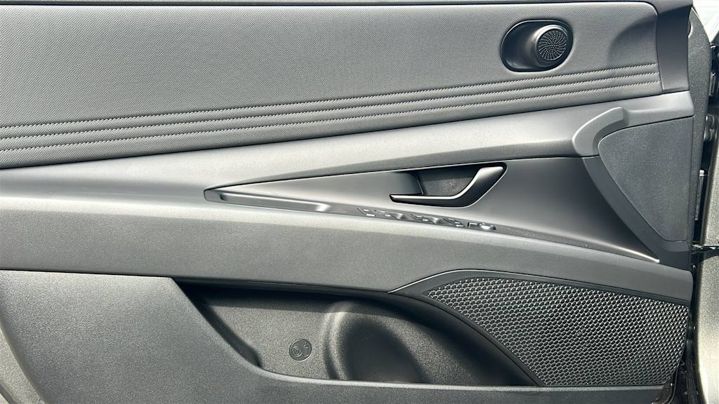 Thumbnail: 2026 Hyundai Elantra - 28