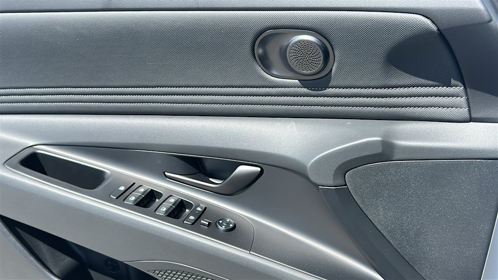 Thumbnail: 2026 Hyundai Elantra - 29