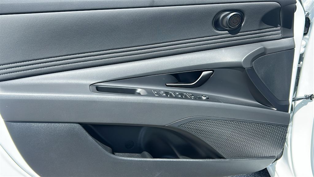 Thumbnail: 2026 Hyundai Elantra - 30