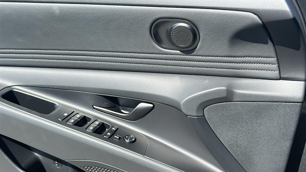 Thumbnail: 2026 Hyundai Elantra - 27