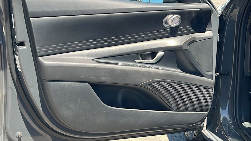 Thumbnail: 2024 Hyundai Elantra - 29