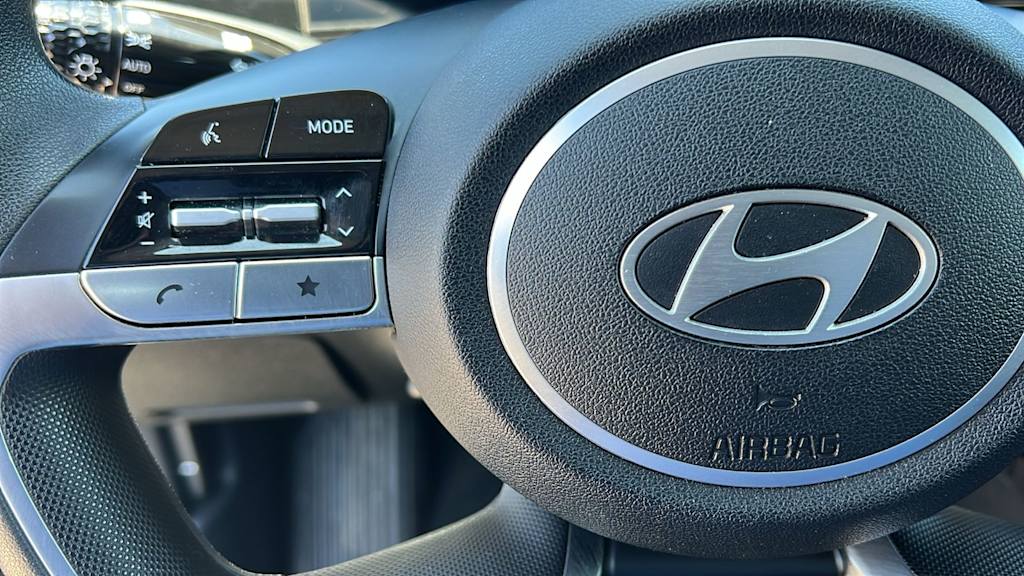 Thumbnail: 2024 Hyundai Elantra - 26