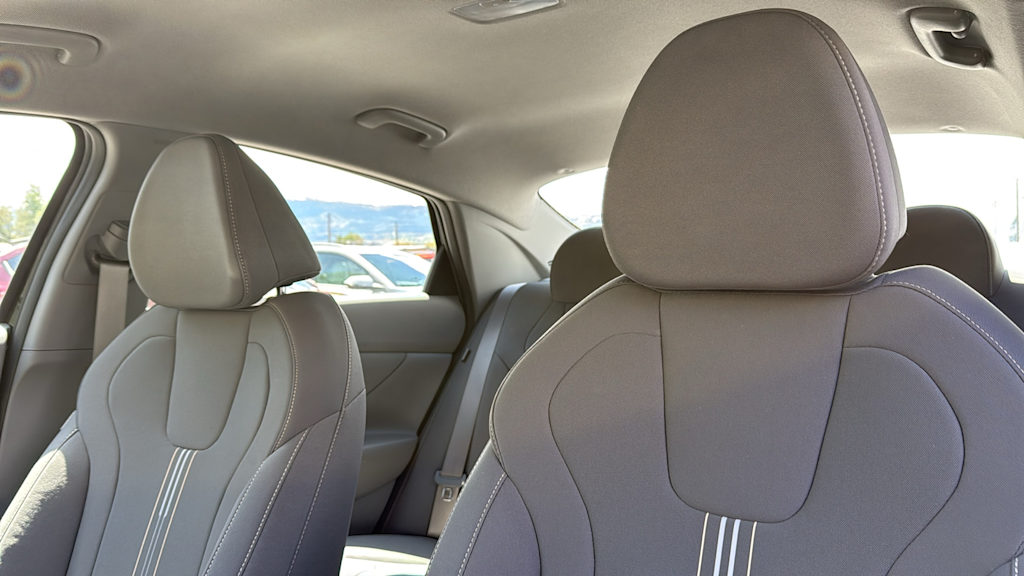 Thumbnail: 2025 Hyundai Elantra - 10