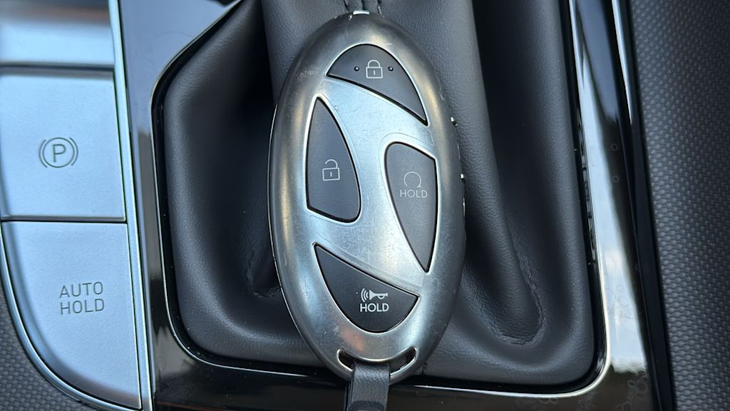 Thumbnail: 2025 Hyundai Elantra - 30