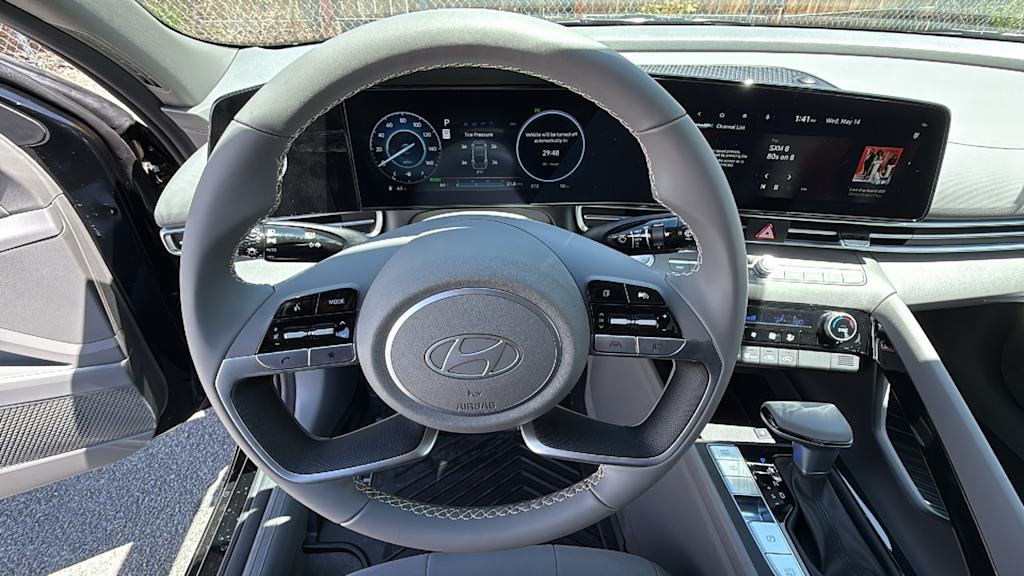 Thumbnail: 2025 Hyundai Elantra - 9