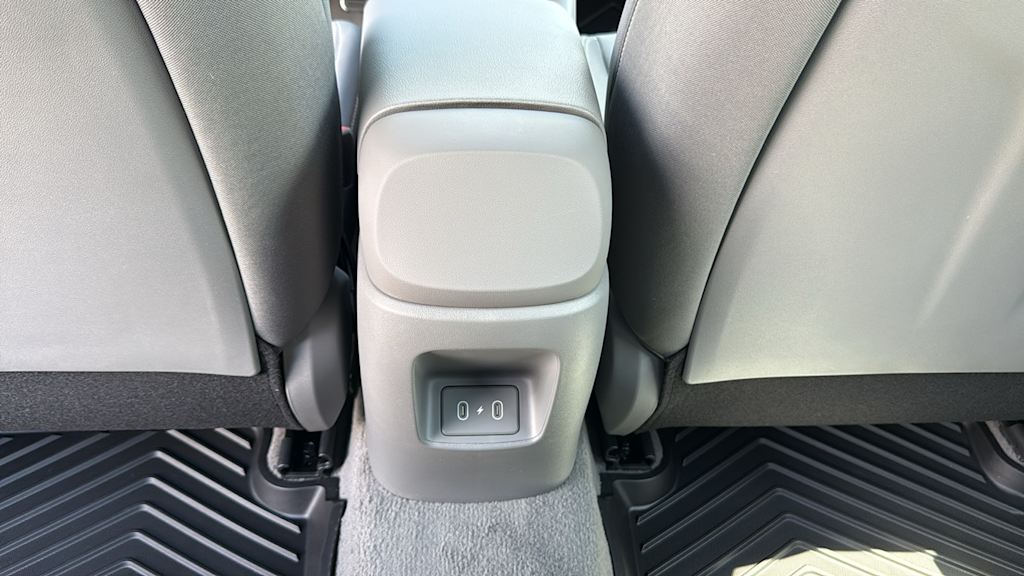 Thumbnail: 2025 Hyundai Elantra - 29