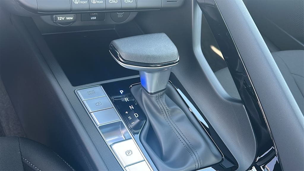 Thumbnail: 2026 Hyundai Elantra - 14