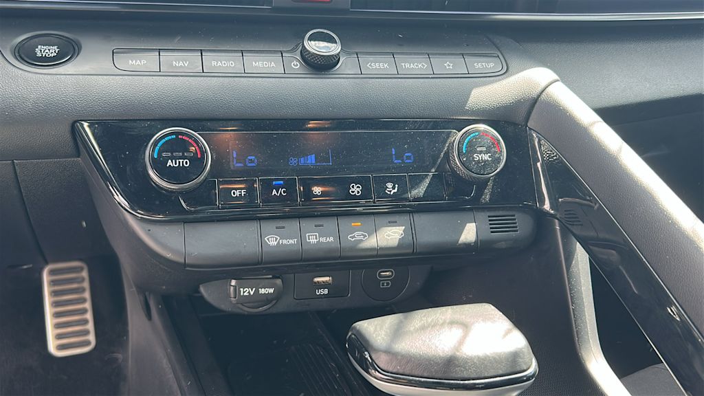 Thumbnail: 2025 Hyundai Elantra - 11