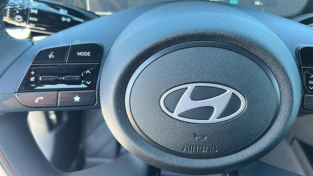 Thumbnail: 2026 Hyundai Elantra - 25