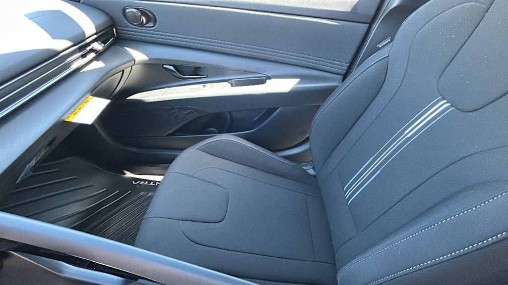Thumbnail: 2026 Hyundai Elantra - 9