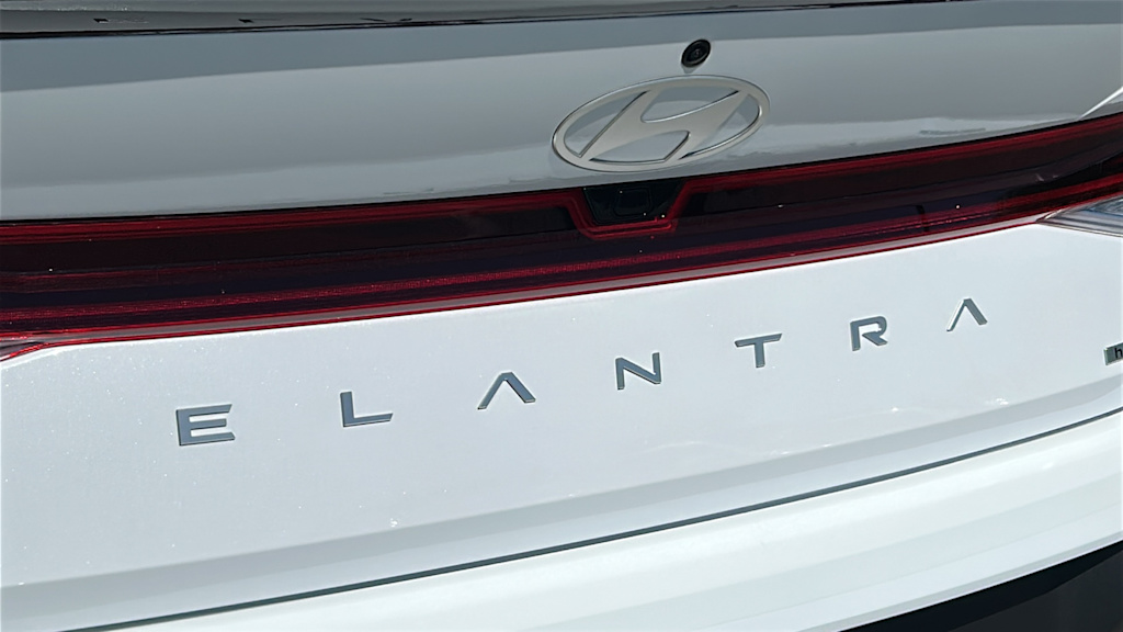 Thumbnail: 2026 Hyundai Elantra - 6