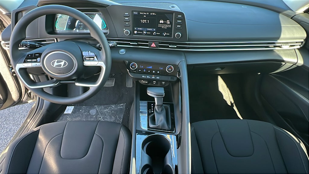 Thumbnail: 2026 Hyundai Elantra - 13