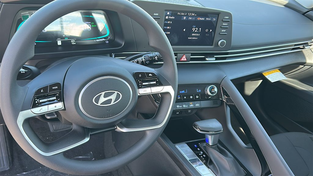 Thumbnail: 2026 Hyundai Elantra - 2