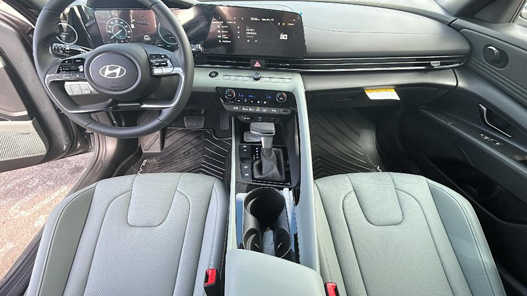 Thumbnail: 2026 Hyundai Elantra - 13