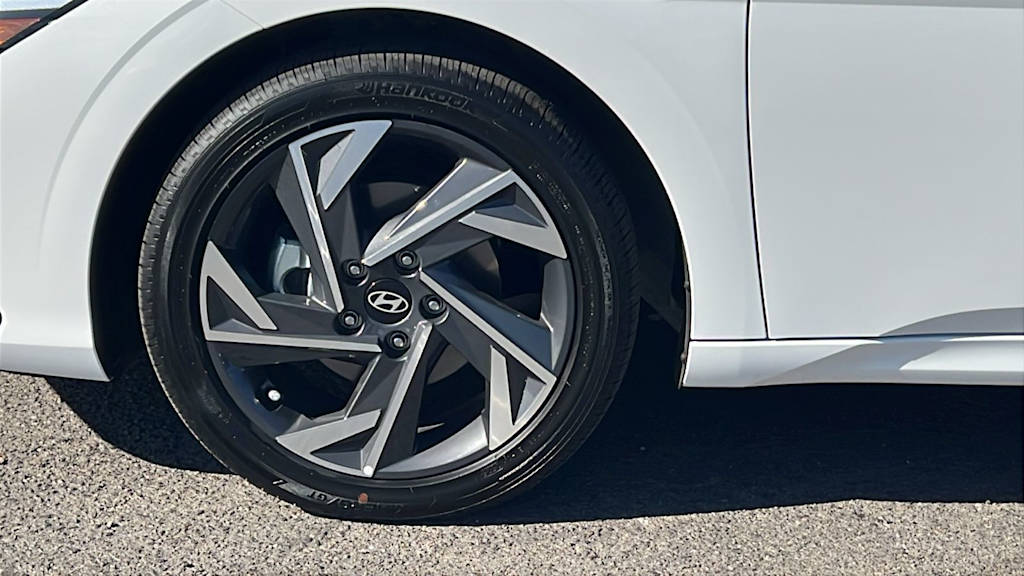 Thumbnail: 2025 Hyundai Elantra - 7