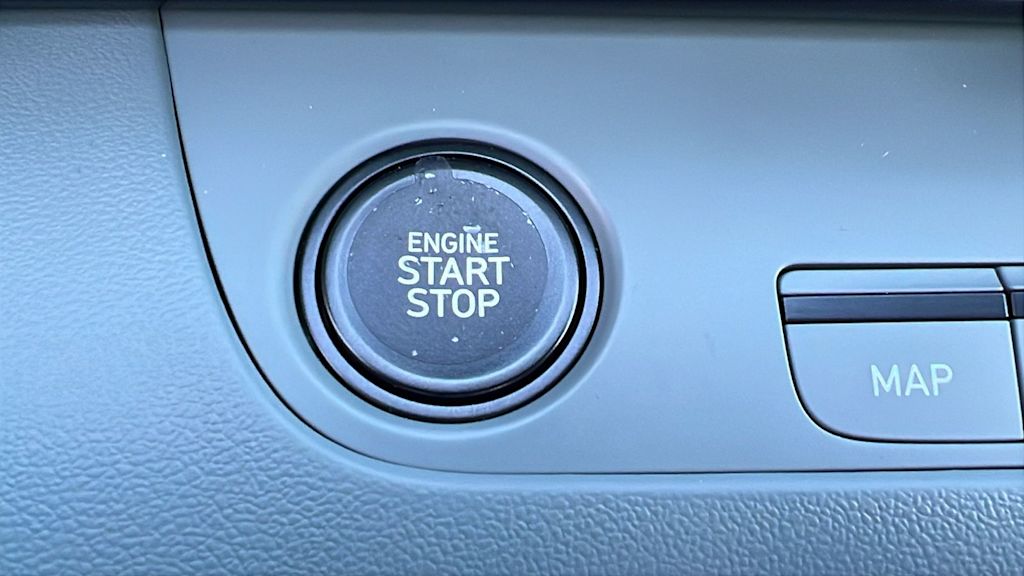 Thumbnail: 2025 Hyundai Elantra - 24