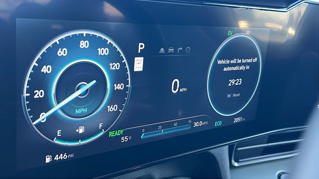 Thumbnail: 2025 Hyundai Elantra - 27