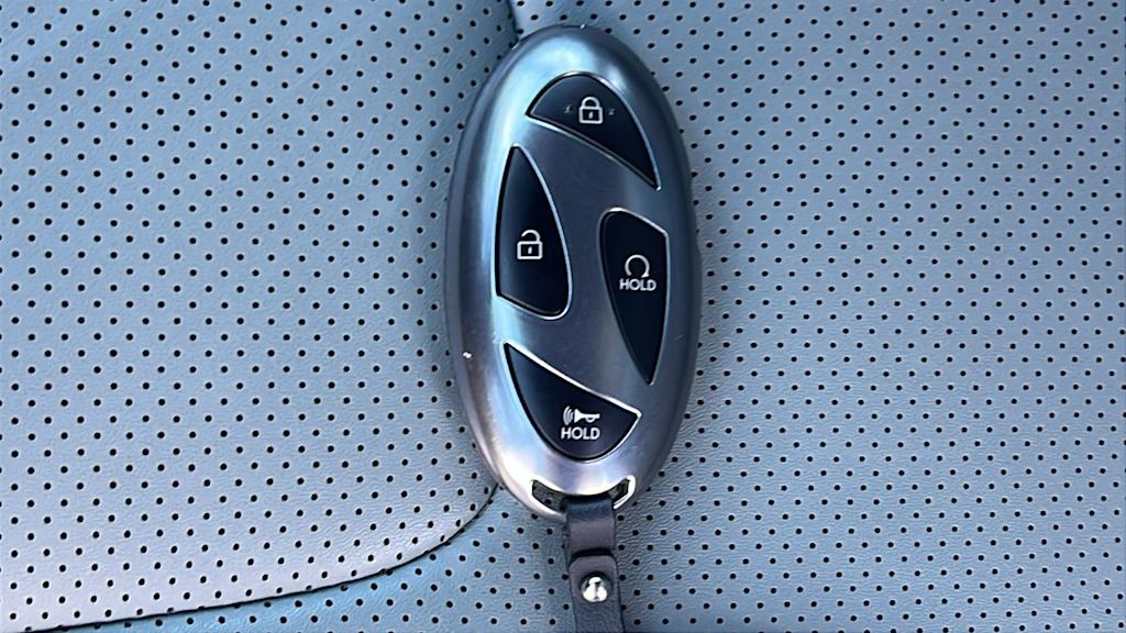 Thumbnail: 2025 Hyundai Elantra - 16