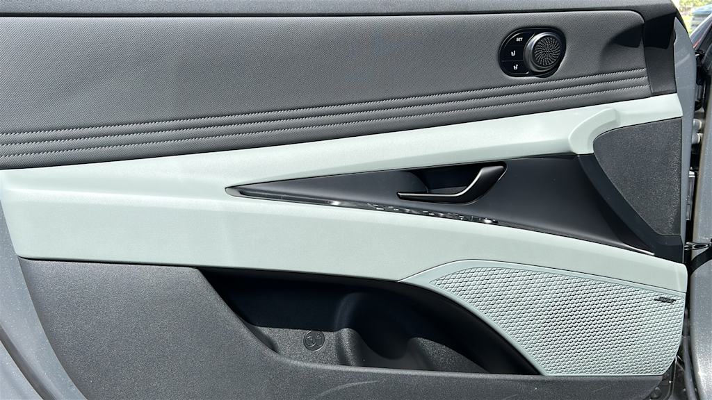 Thumbnail: 2026 Hyundai Elantra - 29