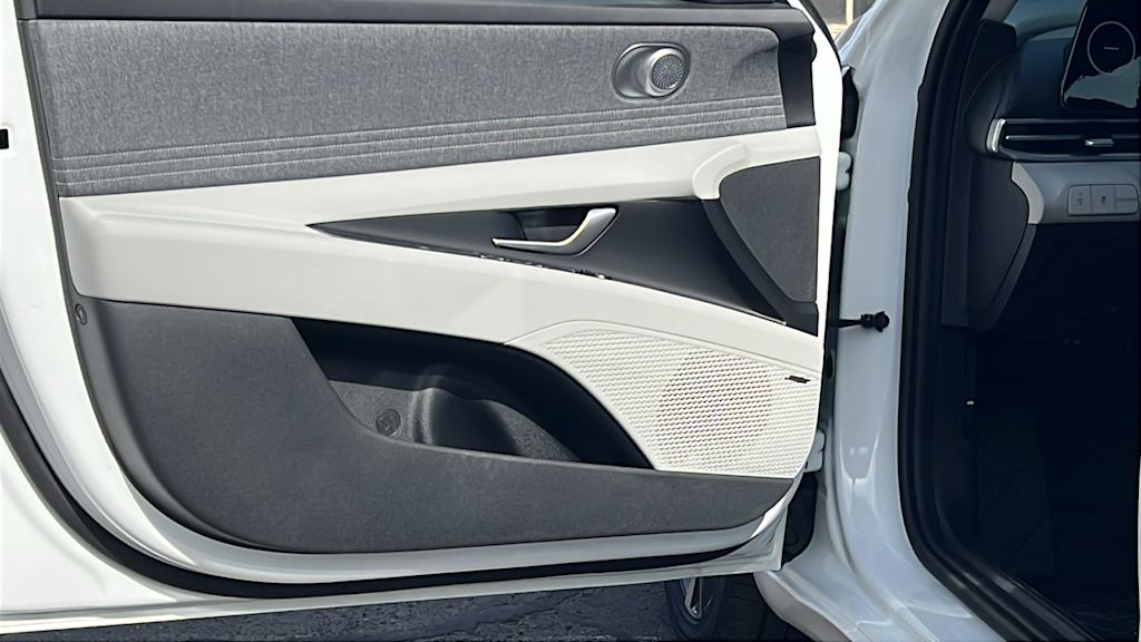 Thumbnail: 2026 Hyundai Elantra - 28