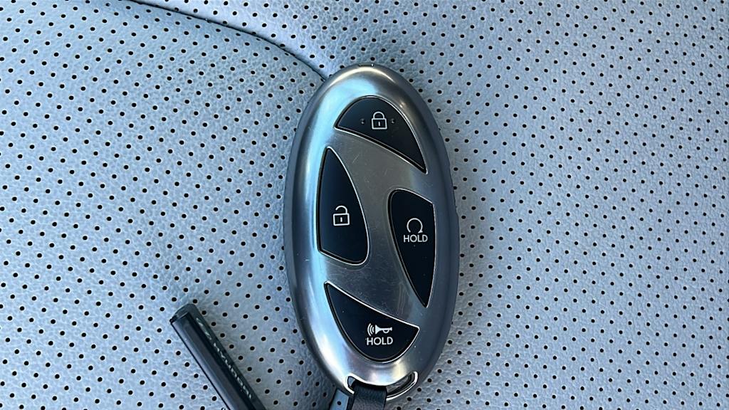 Thumbnail: 2025 Hyundai Elantra - 17