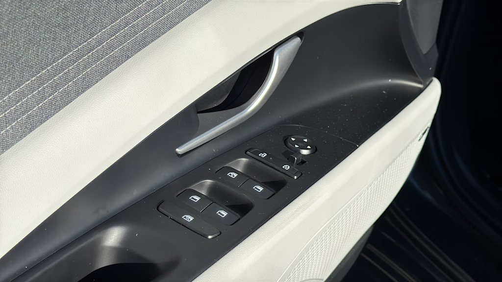 Thumbnail: 2026 Hyundai Elantra - 27