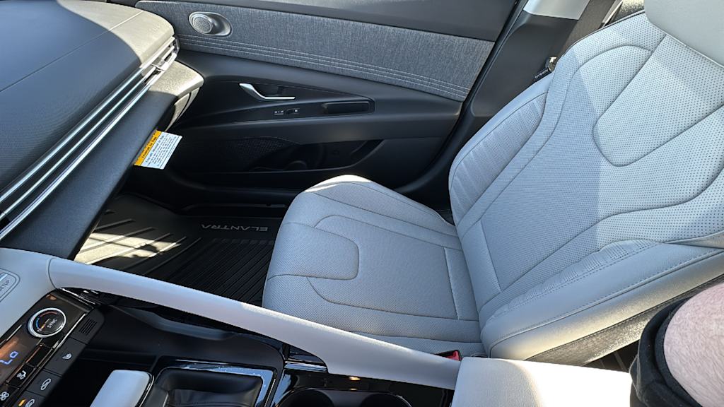 Thumbnail: 2026 Hyundai Elantra - 10