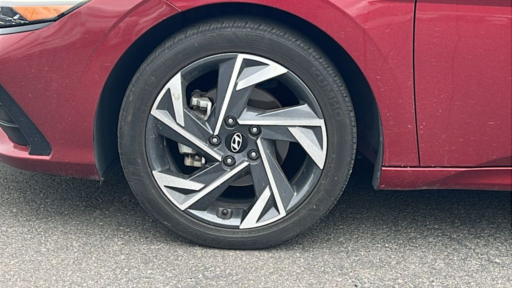 Thumbnail: 2024 Hyundai Elantra - 6