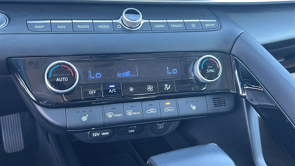 Thumbnail: 2024 Hyundai Elantra - 22